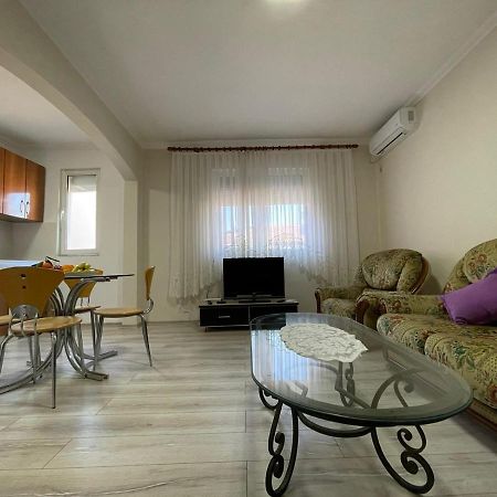 Prestige Rentals Шкодер Екстер'єр фото