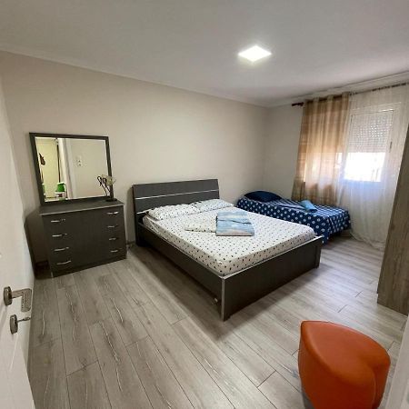 Prestige Rentals Шкодер Екстер'єр фото