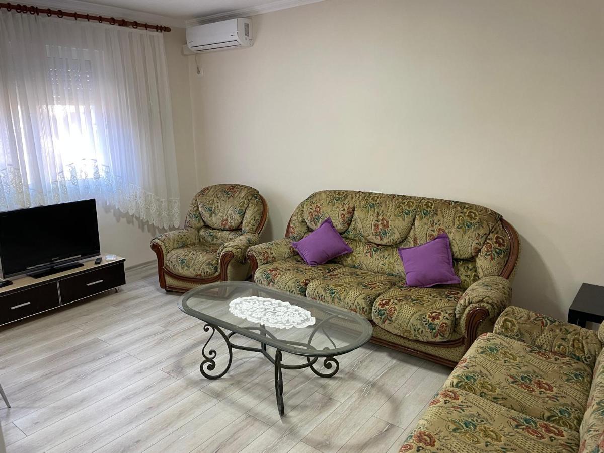 Prestige Rentals Шкодер Екстер'єр фото